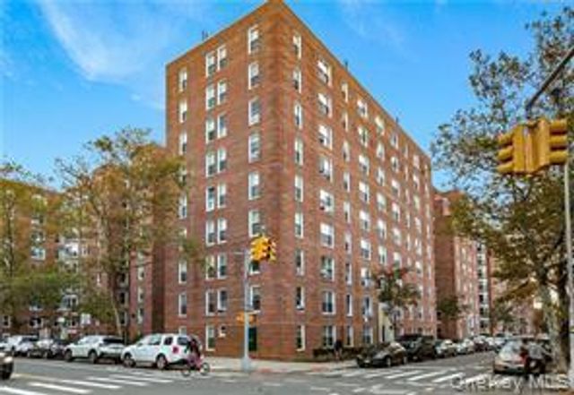 190 72nd Street 128, Brooklyn, NY 11209