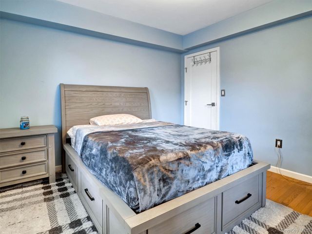 190 72nd Street 128, Brooklyn, NY 11209