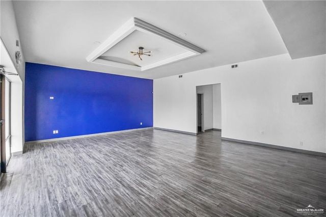 825 S Alton Boulevard D, Alton, TX 78573