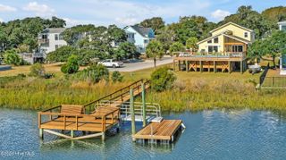 122 SW 24th Street, Oak Island, NC 28465