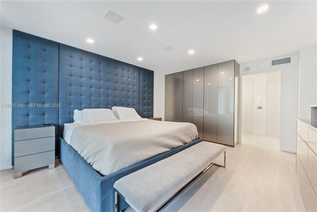 2901 S Bayshore Dr 5E, Miami, FL 33133