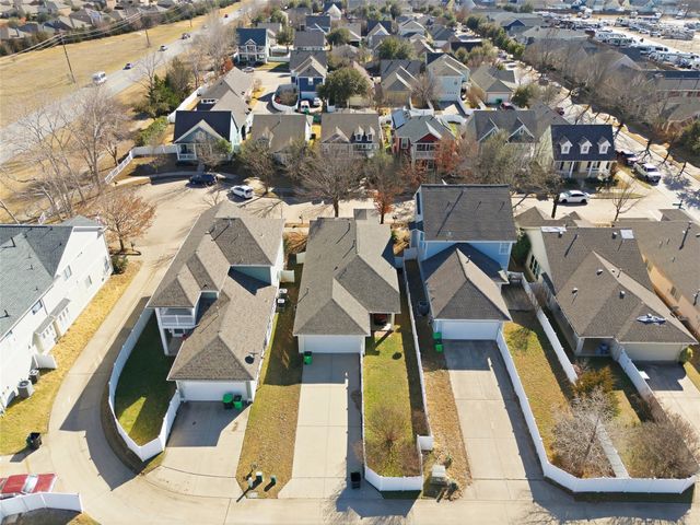 1931 Saint Simons Street, Savannah, TX 76227