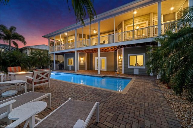 2392 Lemon ST, St. James City, FL 33956