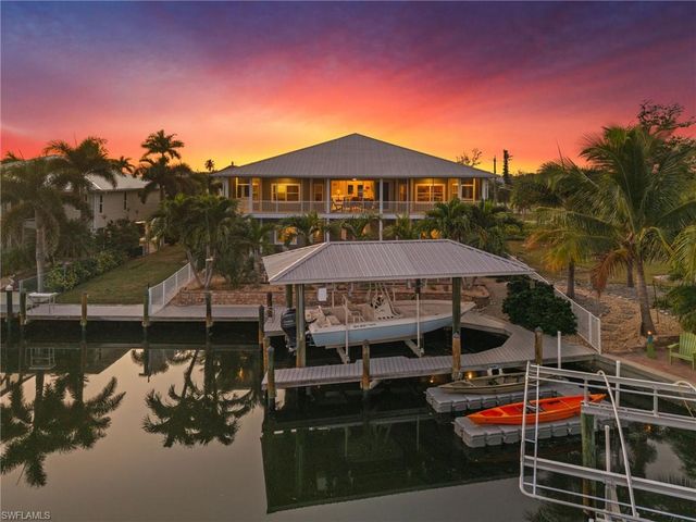 2392 Lemon ST, St. James City, FL 33956