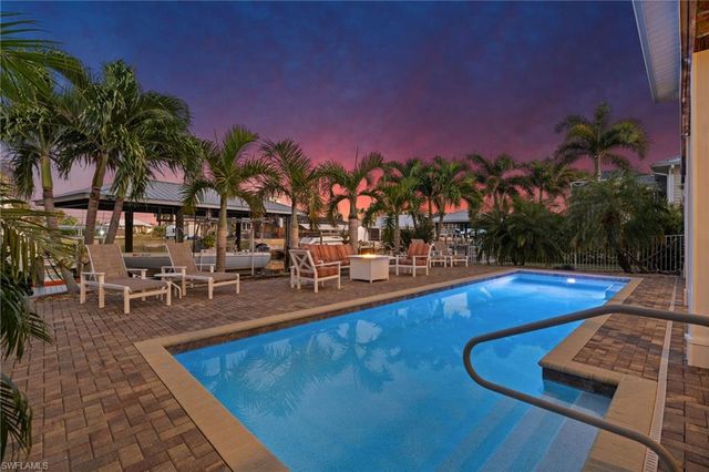 2392 Lemon ST, St. James City, FL 33956