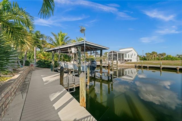 2392 Lemon ST, St. James City, FL 33956