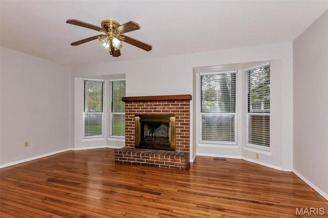 4158 Fox Crossing Drive, Florissant, MO 63034