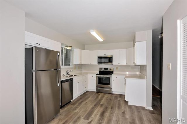 4158 Fox Crossing Drive, Florissant, MO 63034