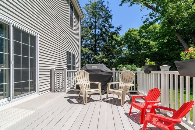 11 Irving Rd, Natick, MA 01760