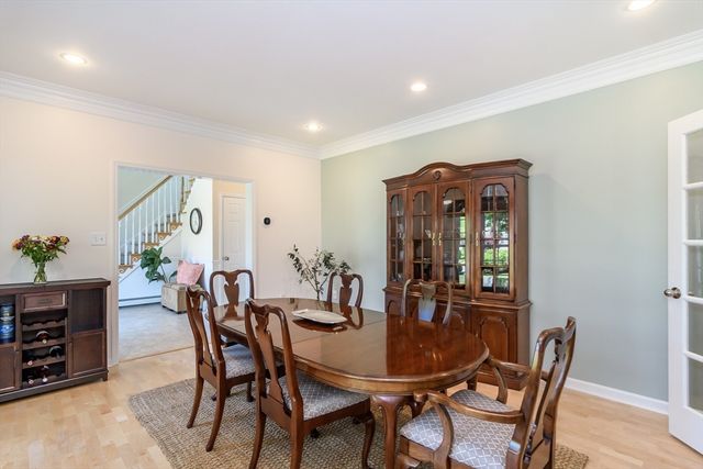 11 Irving Rd, Natick, MA 01760