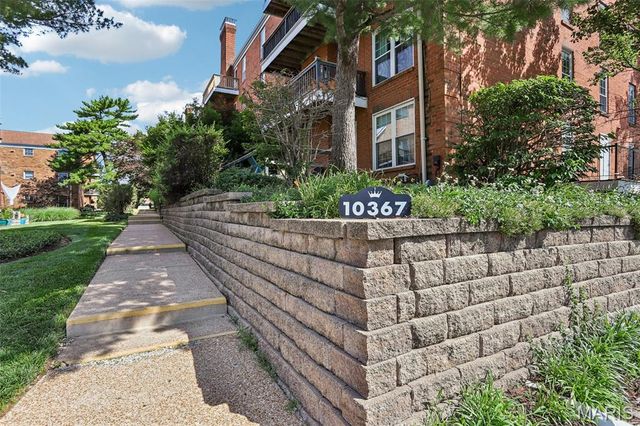 10367 Oxford Hill Drive 27, St Louis, MO 63146