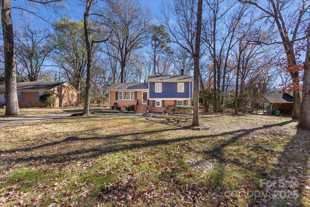 2418 Vista Drive, Charlotte, NC 28212