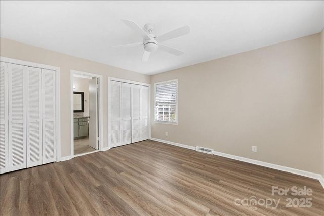 2418 Vista Drive, Charlotte, NC 28212