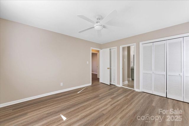 2418 Vista Drive, Charlotte, NC 28212