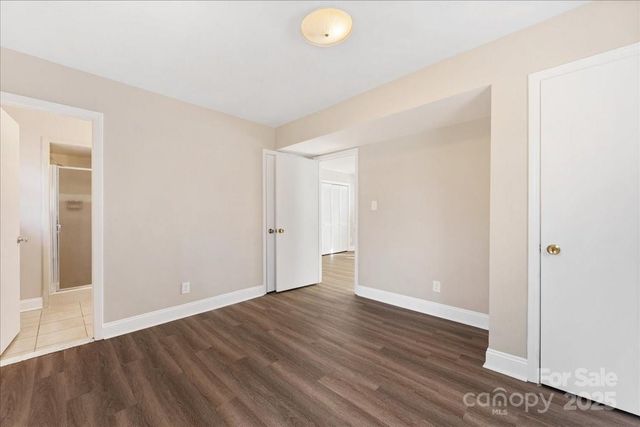 2418 Vista Drive, Charlotte, NC 28212