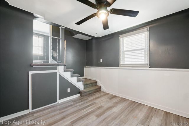 22085 Rausch Avenue, Eastpointe, MI 48021
