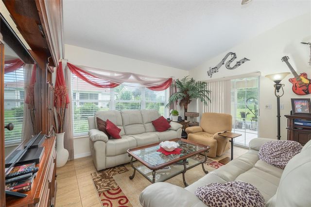 11563 SW 74TH COURT, Ocala, FL 34476