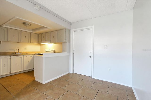 1902 HONOUR ROAD 11, Orlando, FL 32839