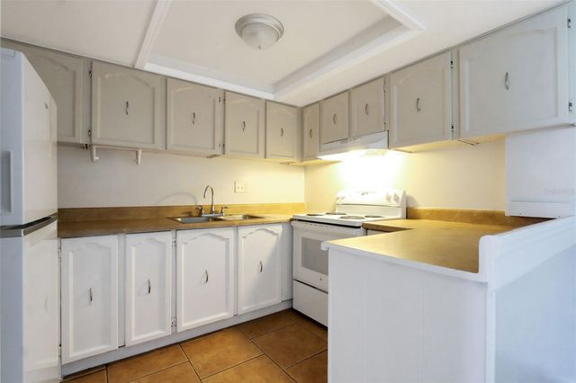 1902 HONOUR ROAD 11, Orlando, FL 32839