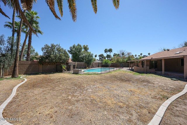 12443 N 27TH Place, Phoenix, AZ 85032