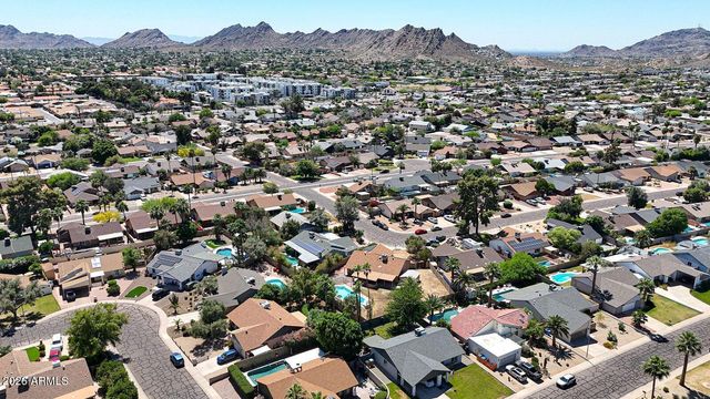 12443 N 27TH Place, Phoenix, AZ 85032