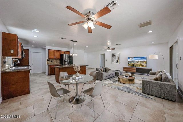 12443 N 27TH Place, Phoenix, AZ 85032