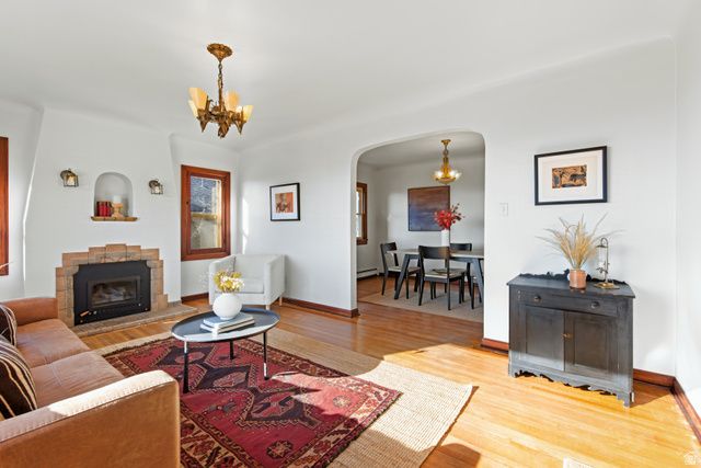 617 E 10TH AVE, Salt Lake City, UT 84103