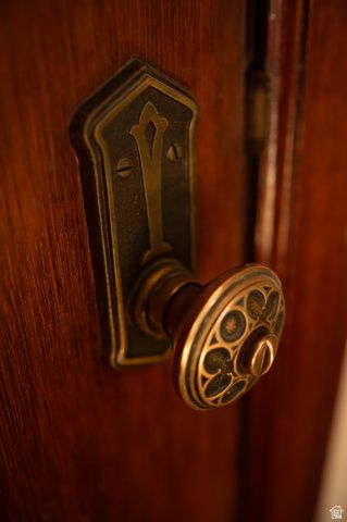 617 E 10TH AVE, Salt Lake City, UT 84103