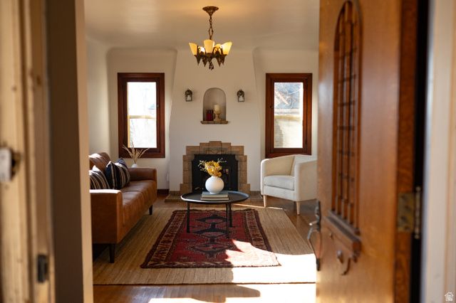 617 E 10TH AVE, Salt Lake City, UT 84103