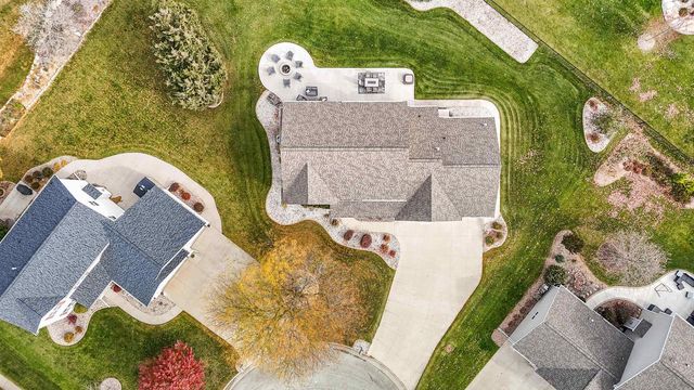 4144 N FOXGLOVE LANE, Appleton, WI 54913