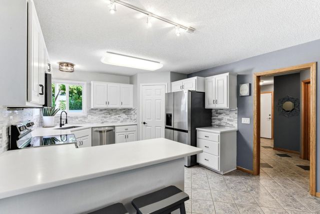 13584 Joseph Avenue, Becker, MN 55308