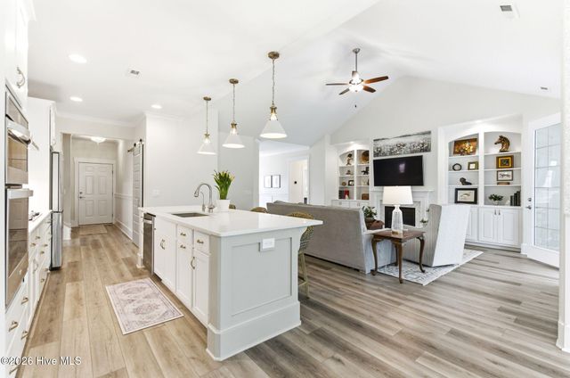8600 Grassy Meadow Walk NE, Leland, NC 28451