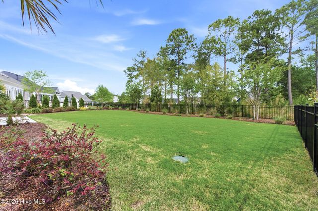 8600 Grassy Meadow Walk NE, Leland, NC 28451