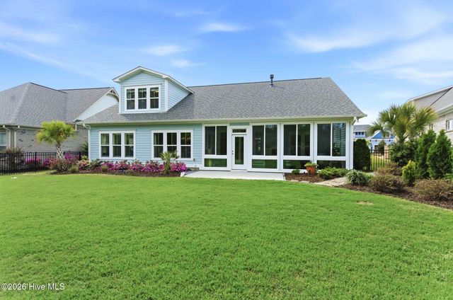 8600 Grassy Meadow Walk NE, Leland, NC 28451