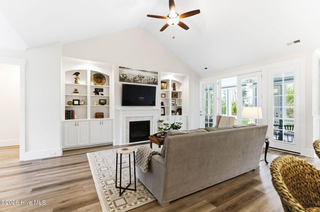 8600 Grassy Meadow Walk NE, Leland, NC 28451