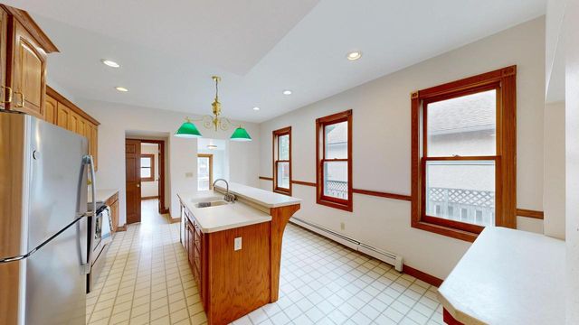 1501 Johnson STREET, La Crosse, WI 54601