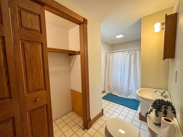 1501 Johnson STREET, La Crosse, WI 54601