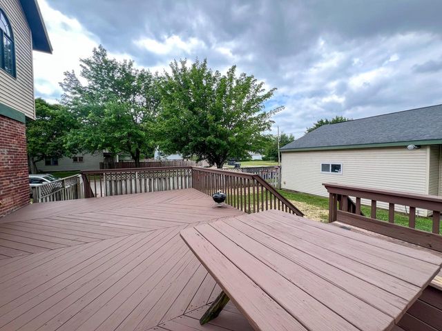 1501 Johnson STREET, La Crosse, WI 54601
