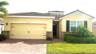 10577 SW Toren Way, Port St Lucie, FL 34987