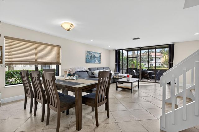 4588 Carambola Cir S 27219, Coconut Creek, FL 33066