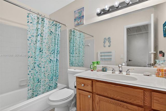 4588 Carambola Cir S 27219, Coconut Creek, FL 33066