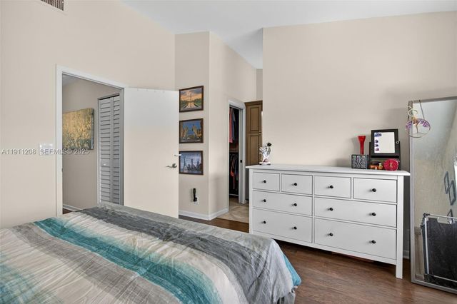 4588 Carambola Cir S 27219, Coconut Creek, FL 33066