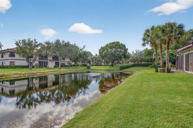 4588 Carambola Cir S 27219, Coconut Creek, FL 33066