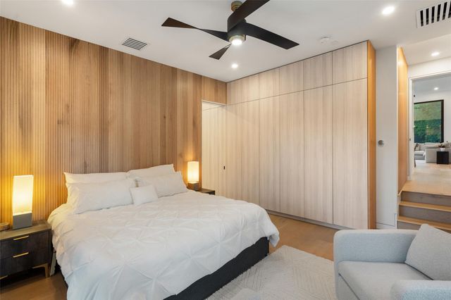 2503 Dip CV, Austin, TX 78704