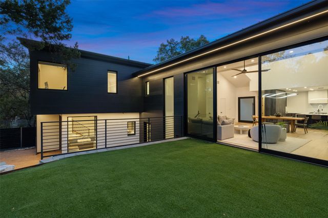 2503 Dip CV, Austin, TX 78704