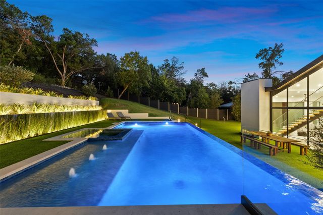 2503 Dip CV, Austin, TX 78704