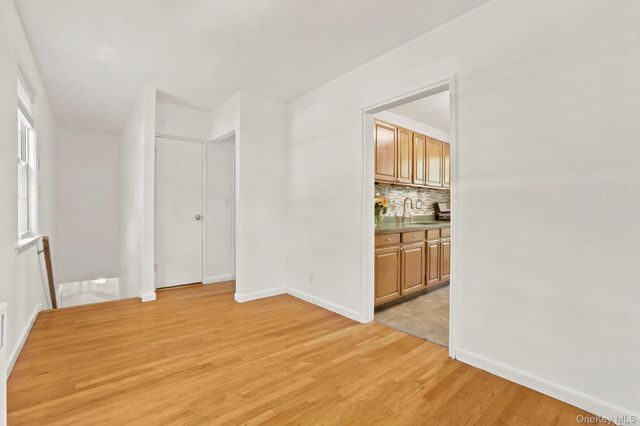 186 Pinewood Road 56, Hartsdale, NY 10530
