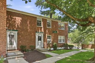 186 Pinewood Road 56, Hartsdale, NY 10530