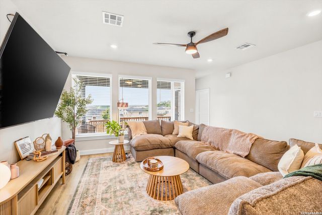 2707 Wild Skies, San Antonio, TX 78245