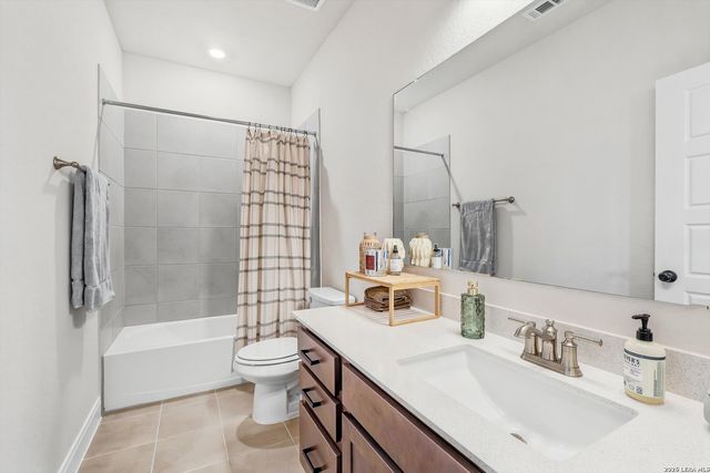 2707 Wild Skies, San Antonio, TX 78245